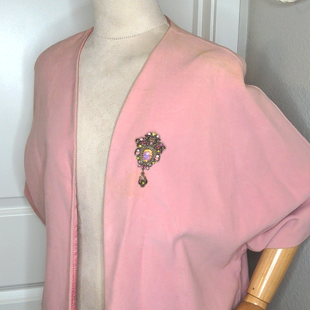 Vintage 60s Long Pink Duster Elegant Dress Jacket Velure Satin W/ Brooch SZ Lrg - Picture 3 of 10